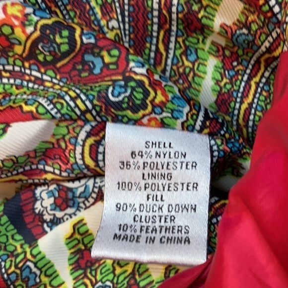 𝅺TALBOTS dark red 90% guck down quilted pocketed / collared vest. Large - Picture 9 of 9